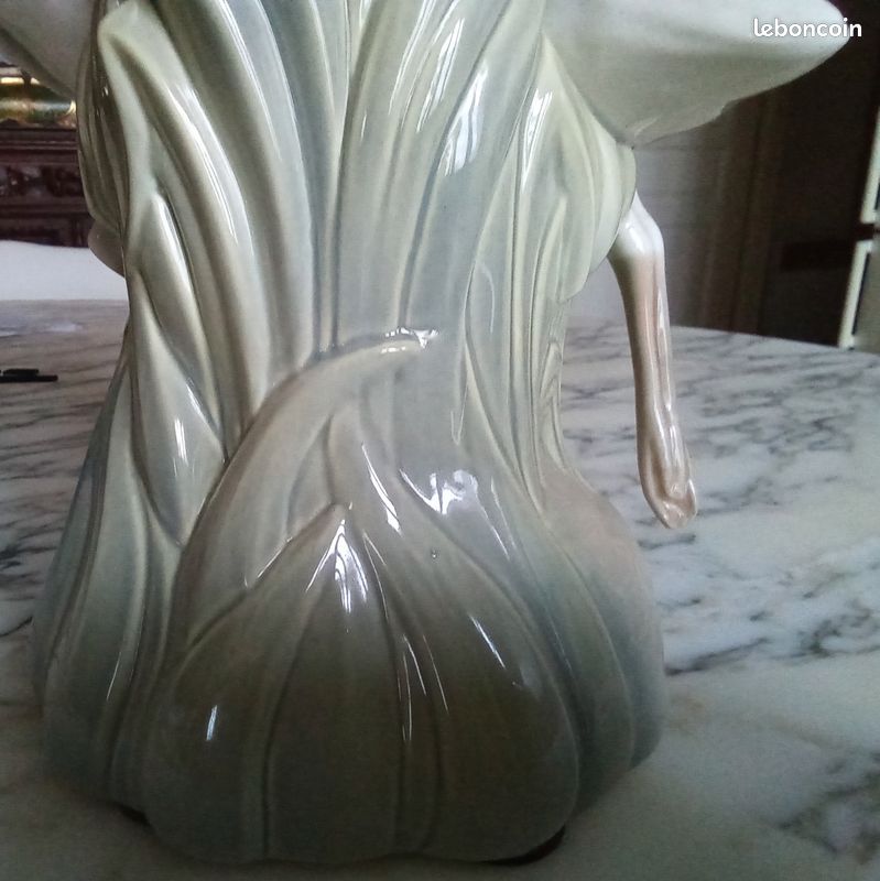 Vase aux hérons en porcelaine de Miquel REQUENA (image 6)