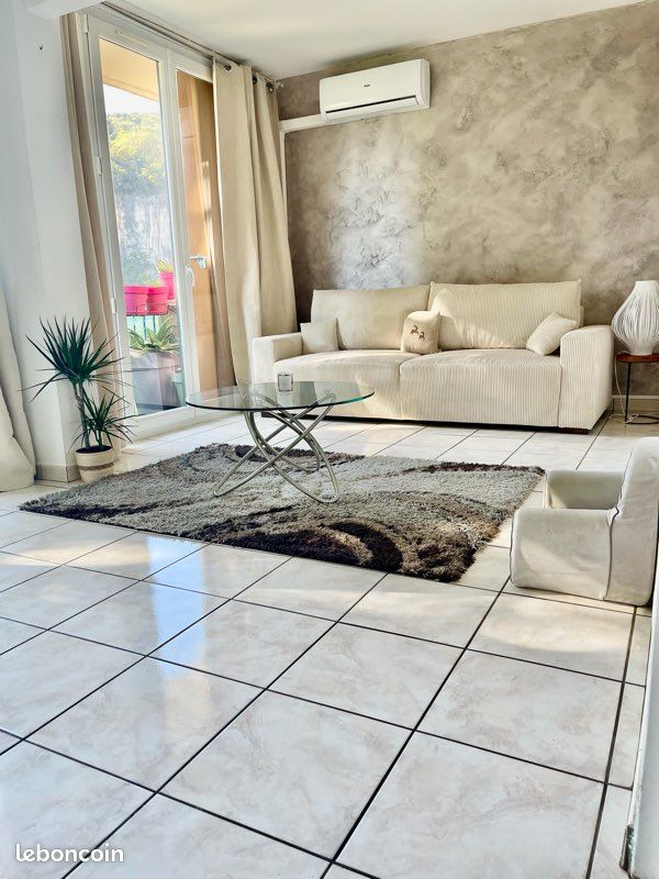Appartement 4 pièces 79 m² · à Fontaine · 79 m² · 149 000 €