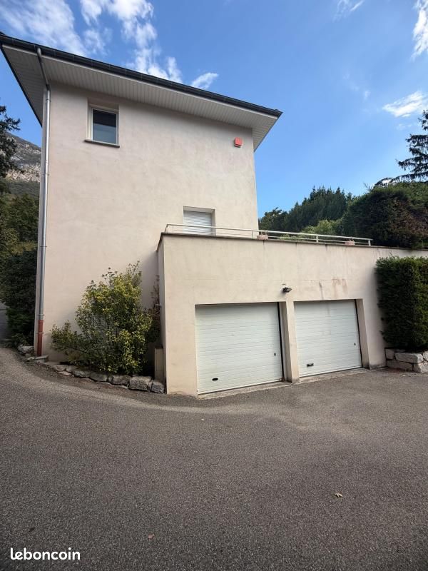 Maison 4 pièces 96 m² · à Fontanil-Cornillon · 96 m² · 1 300 €/mois