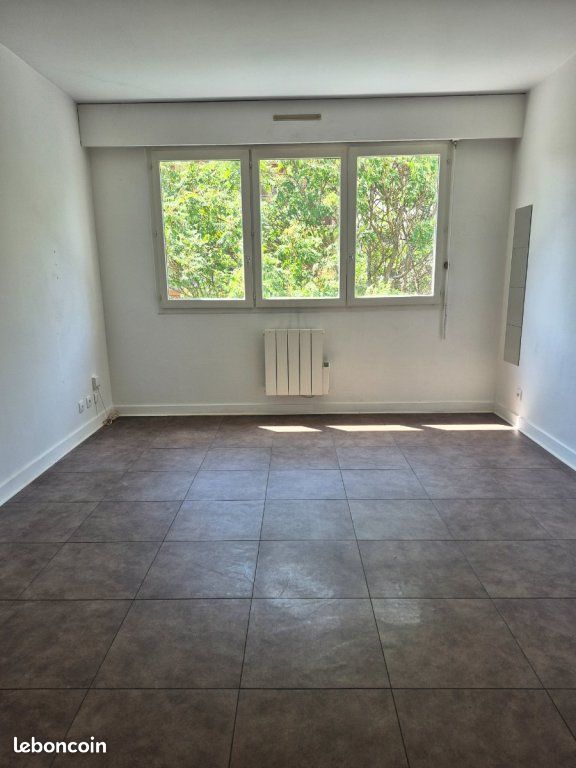 Appartement 3 pièces 48 m² · à Saint-Étienne · 48 m² · 691 €