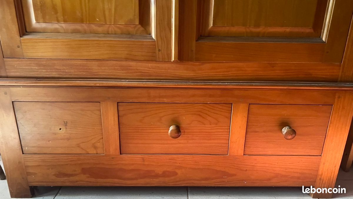 Armoire anglaise (image 2)