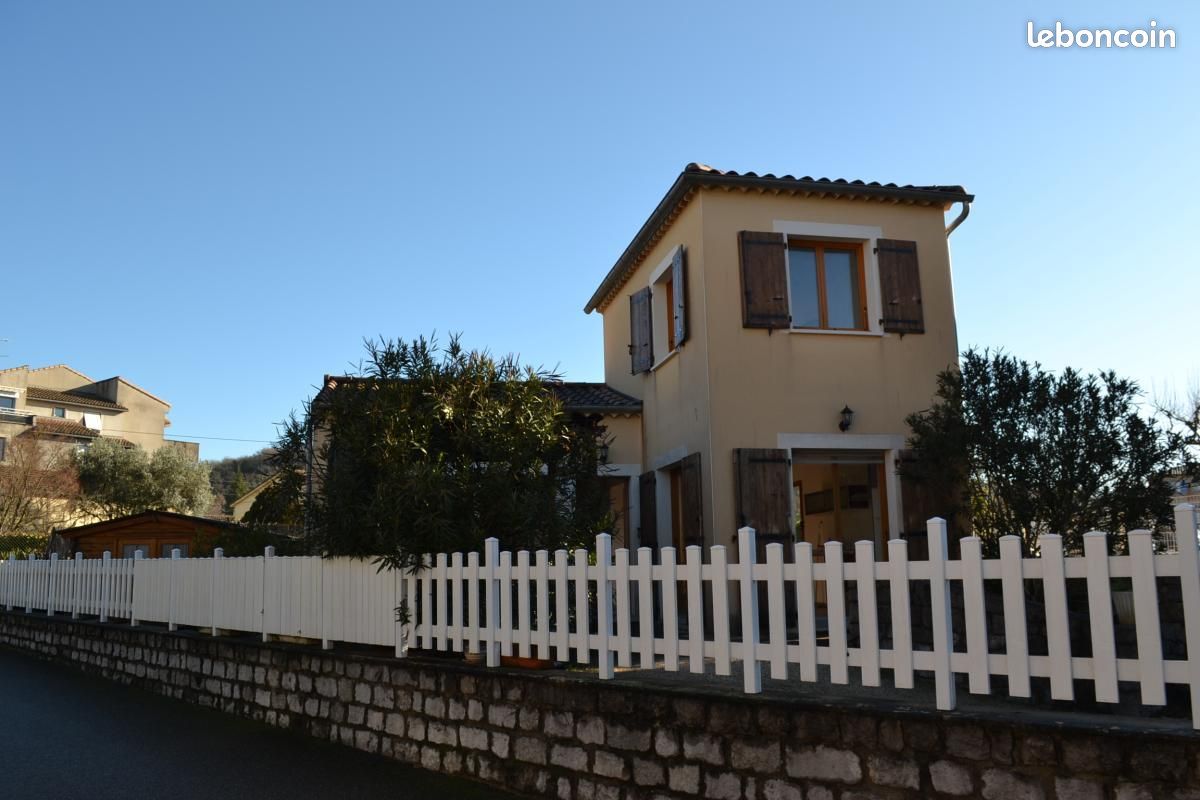 Maison 3 pièces 61 m² · à Ruoms · 61 m² · 227 900 €