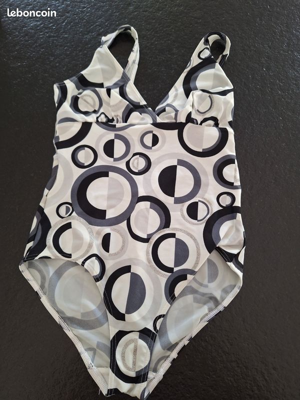 Lot maillots de bain de marque 8 pièce (image 5)