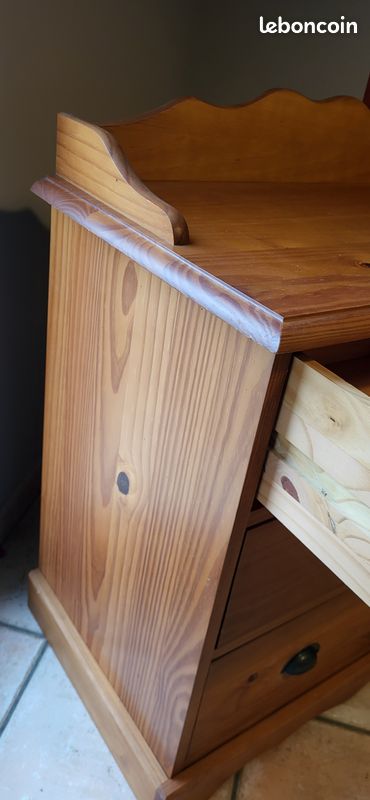 Commode pin massif (image 2)