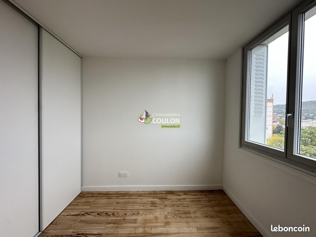 Appartement a louer clermont-ferrand - 3 pièce(s) - 57 m2 - Surfyn