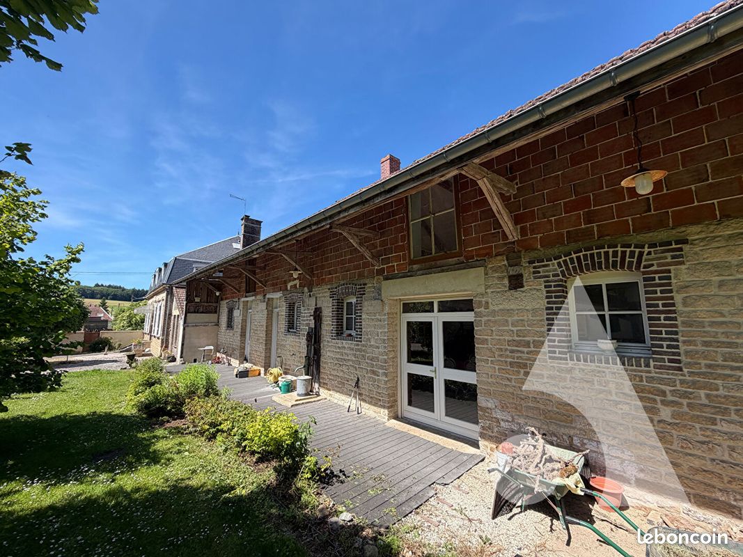 Maison 9 pièces 445 m² · à Messon · 445 m² · 429 000 €