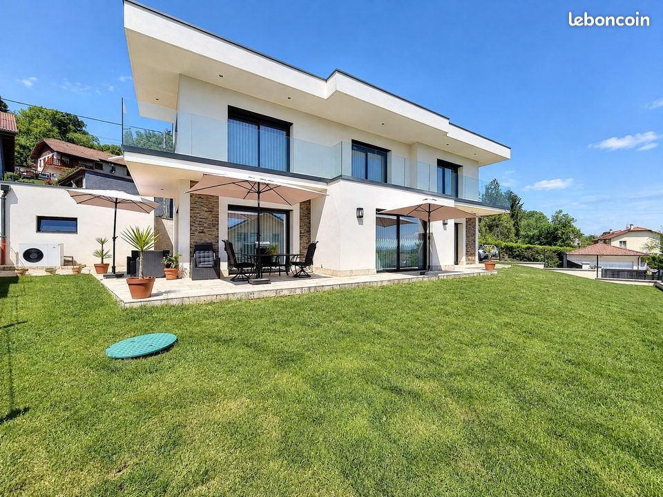 Maison 5 pièces 144 m² · à Péron · 144 m² · 795 000 €