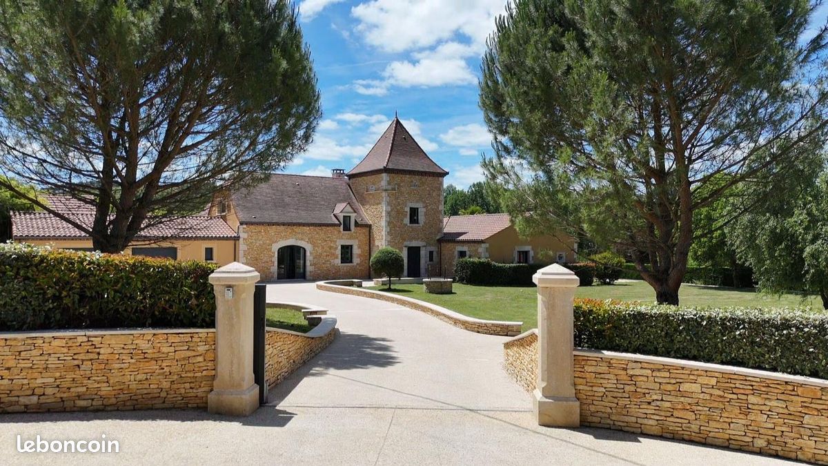 Maison 9 pièces 190 m² · à Payrignac · 190 m² · 895 000 €