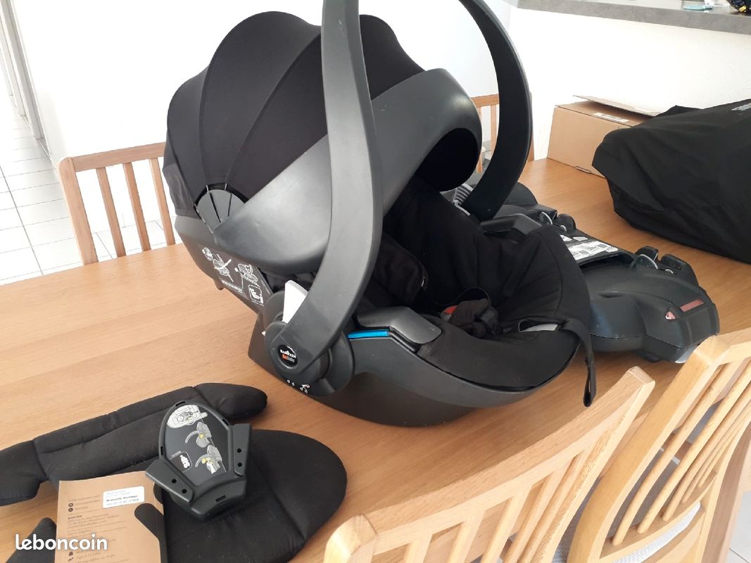 YOYO car seat by BeSafe I-Size noir avec base I-Size (image 2)