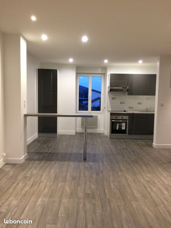 Appartement 3 pièces 65 m² · à Chaumont · 65 m² · 560 €/mois