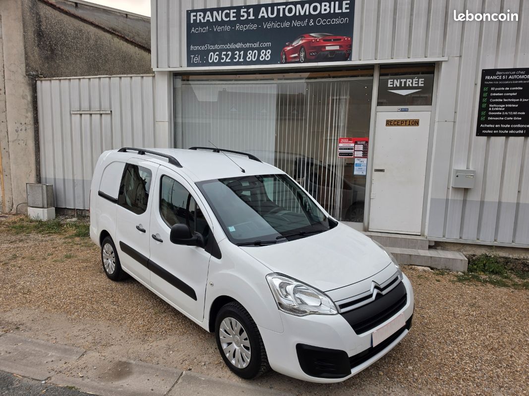 Citroën Berlingo Cabine Approfondie 5 places 1.6 Hdi 100 ch 31000 km année 02/2018 (image 1)