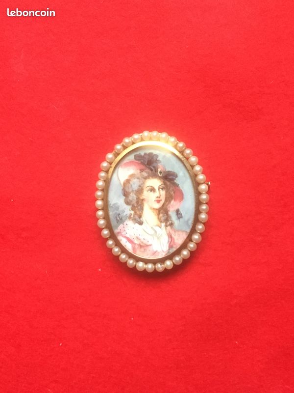 Broche Marquise miniature (image 1)