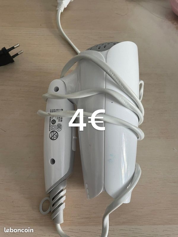 Sèche cheveux blanc (image 1)