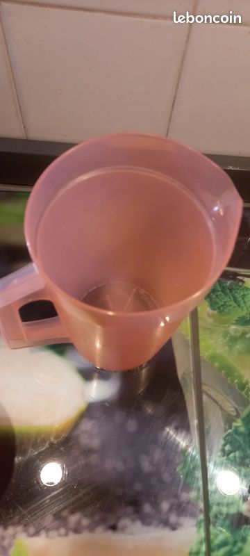 Pichet à eau (image 3)