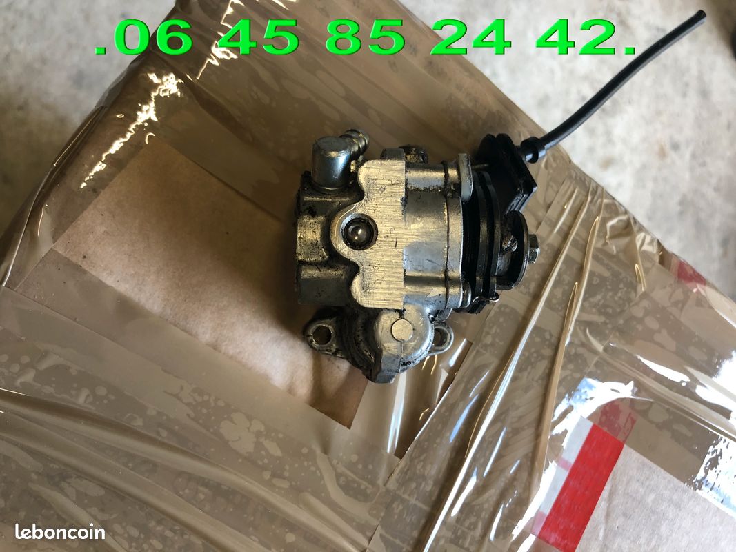 Poùpe a huile dtr tdr 200 125 yamaha 3xd (image 1)