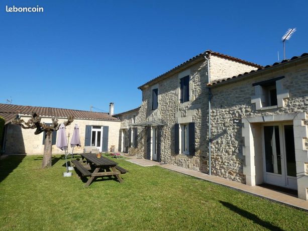 Maison 7 pièces 300 m²