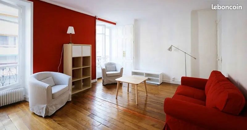 Appartement 3 pièces 65 m² · à Paris · 65,2 m² · 2 625 €