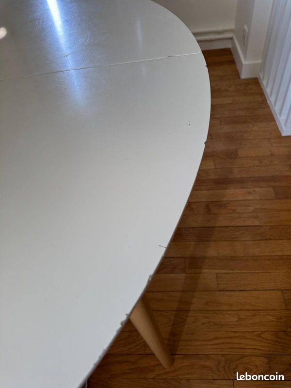 Table extensible en bois massif (image 4)