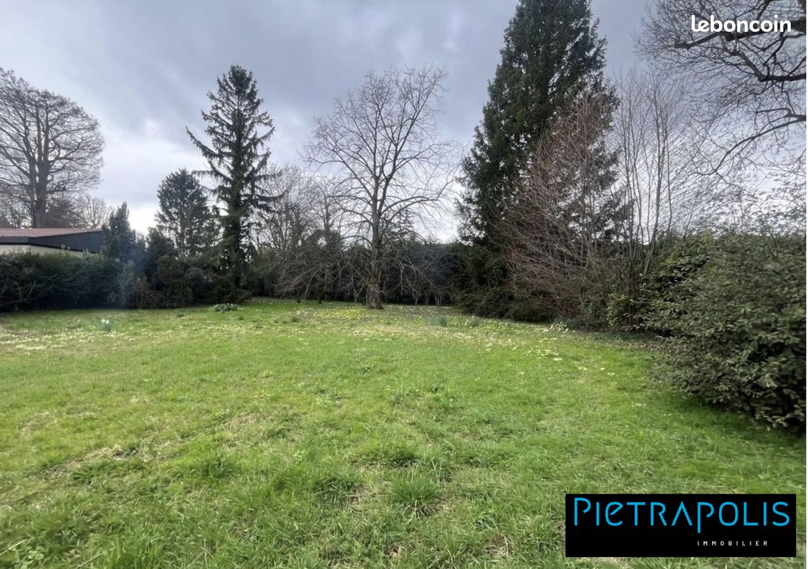 Terrain 821 m² · à Genas · 821 m² · 445 000 €