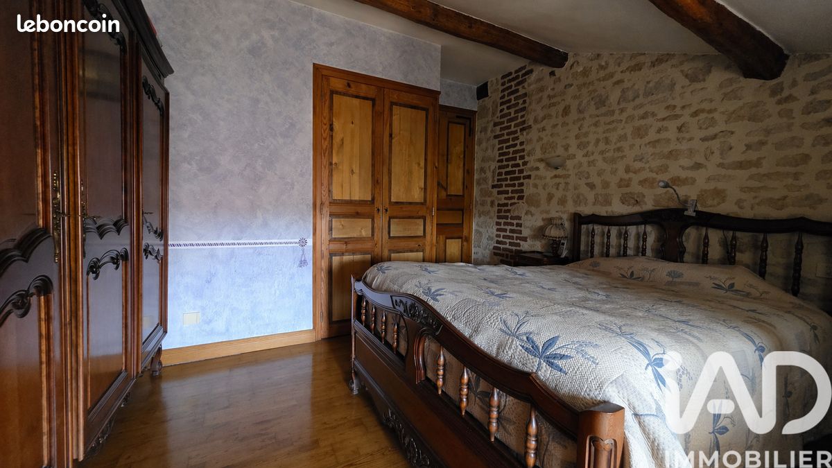 Propriété 7 pièces 175 m² (image 8)
