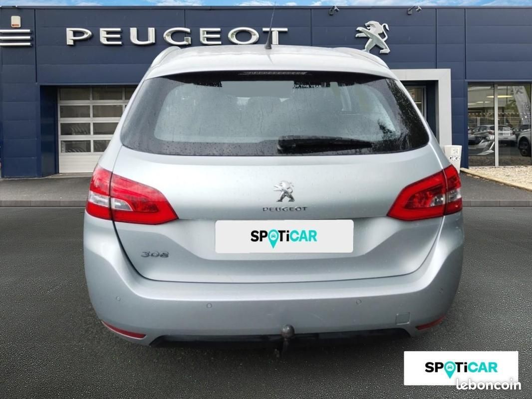 Peugeot 308 SW 1.2 PureTech 130ch S&S EAT6 Allure (image 5)