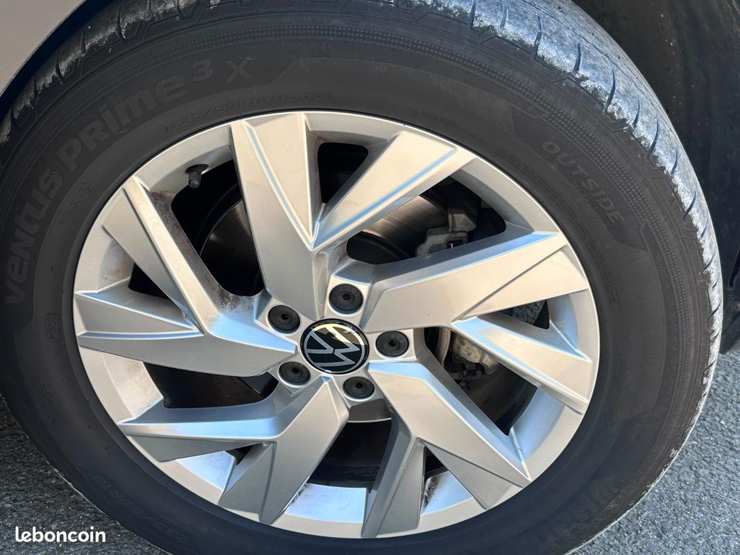 VOLKSWAGEN TIGUAN 2.0 TDI 150ch DSG7 Elegance/ GARANTIE 6 MOIS / DERNIER CT VIERGE (image 21)