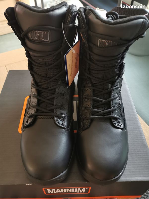 Chaussures de sécurité Magnum 42 (image 1)
