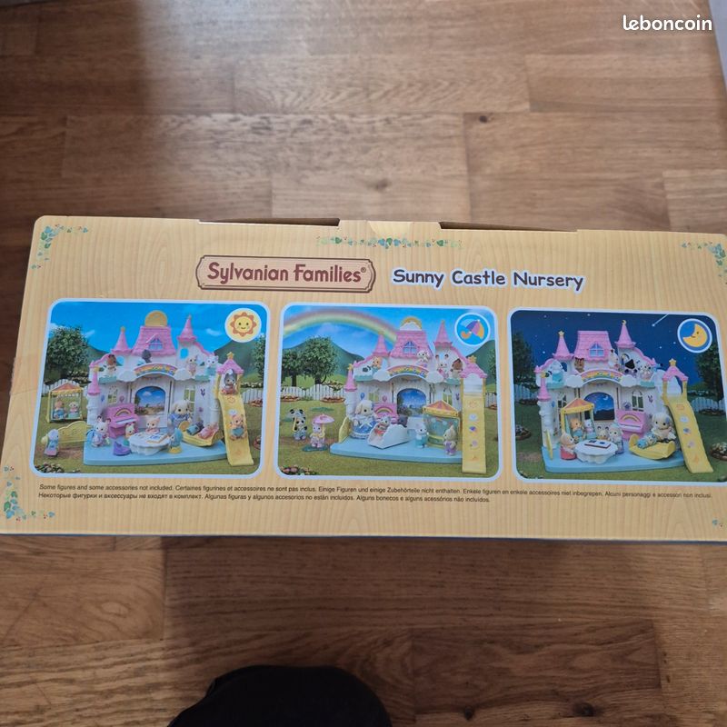 Crèche Sylvanian neuve (image 3)