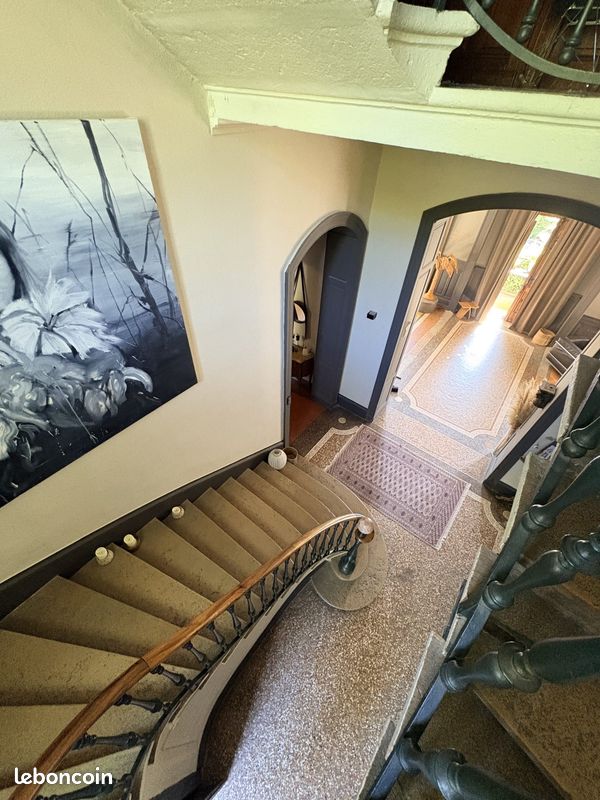 Château 8 pièces 300 m² (image 11)
