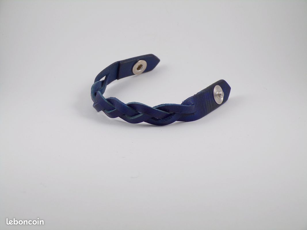 Bracelets tressé en cuir 3 brins (image 1)