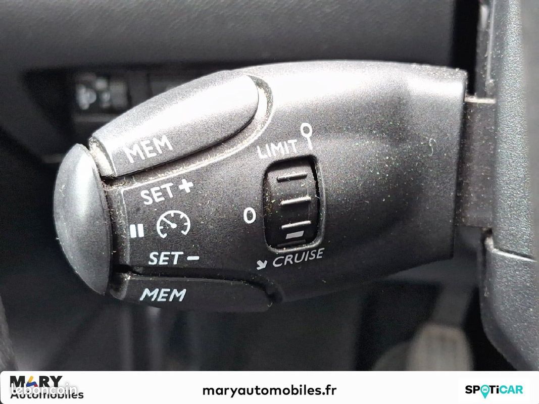 PEUGEOT 208 PureTech 100 S&S BVM6 Active Business (image 20)