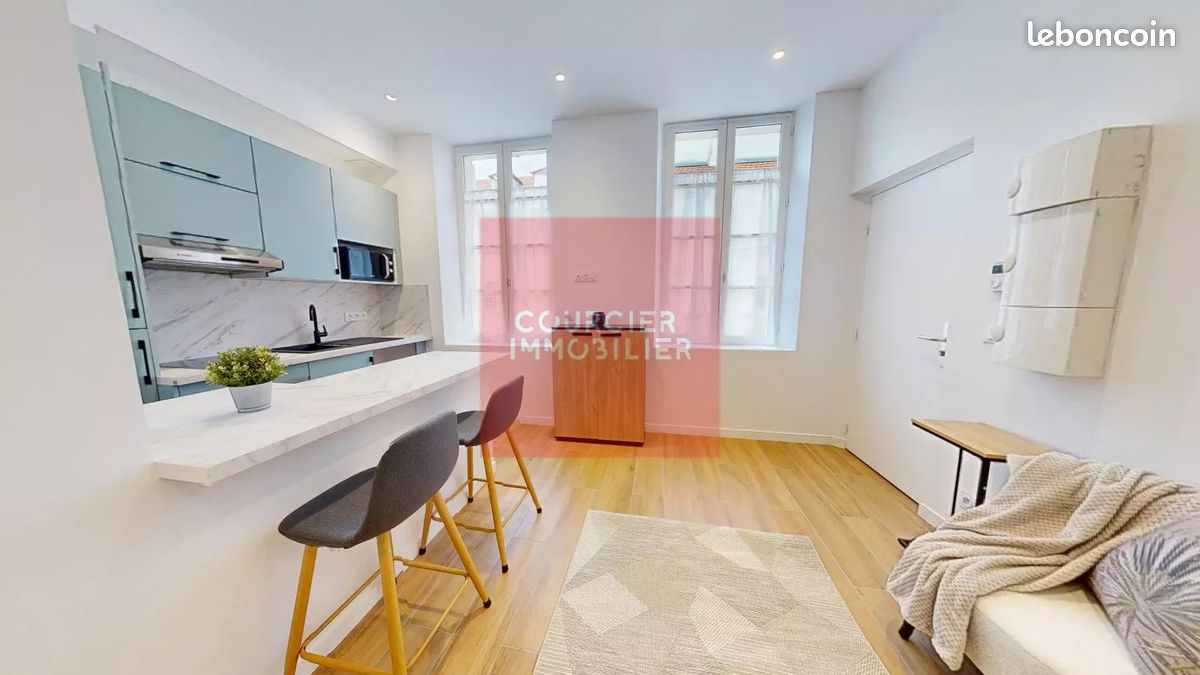 Appartement 1 pièce 20 m² · à Saint-Germain-en-Laye · 20 m² · 860 €/mois