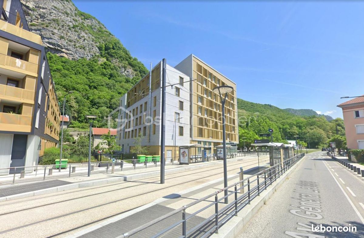 Appartement 1 pièce 19 m² · à Saint-Martin-le-Vinoux · 19 m² · 48 000 €