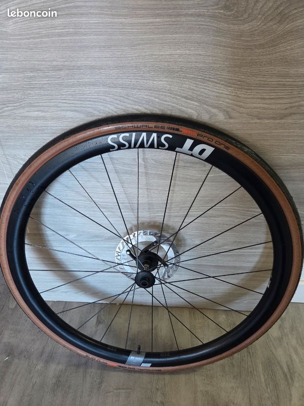 Moyeu Arrière DT Swiss 240 – Route – 28 Trous – 130mm QR – Frein Jante – XDR – Noir