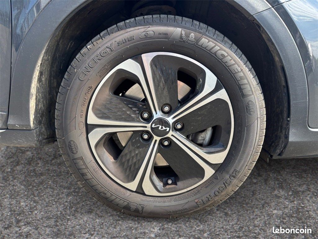 Kia Xceed HYBRIDE RECHARGEABLE 1.6 GDI 141CH DCT6 Active (image 9)