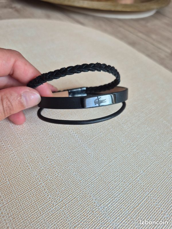 BRACELET TRIPLE EN CUIR POUR HOMME – La collection Lacoste Fusion (image 1)