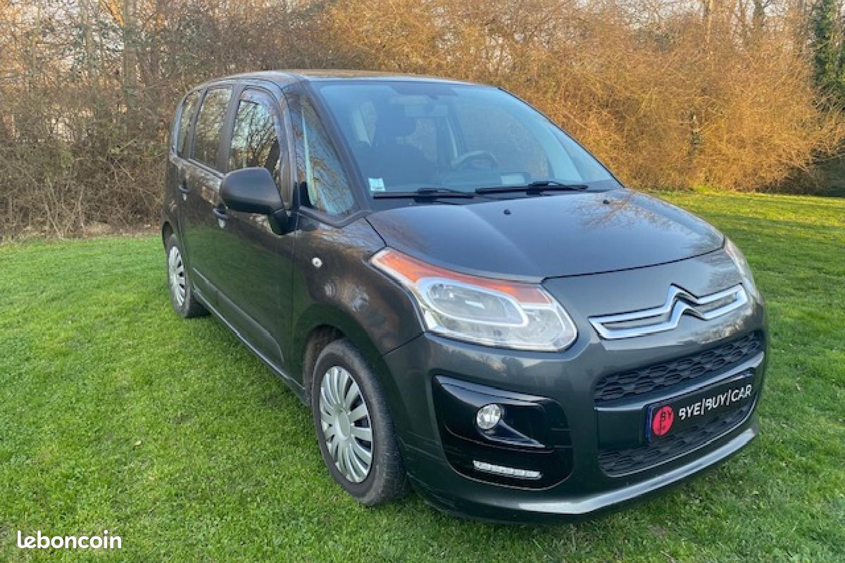CITROEN C3 PICASSO 1.6 HDi FAP - 90 Confort PHASE 2 (image 2)