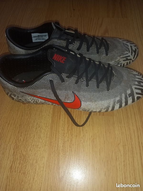Crampons neymar silencio (image 1)
