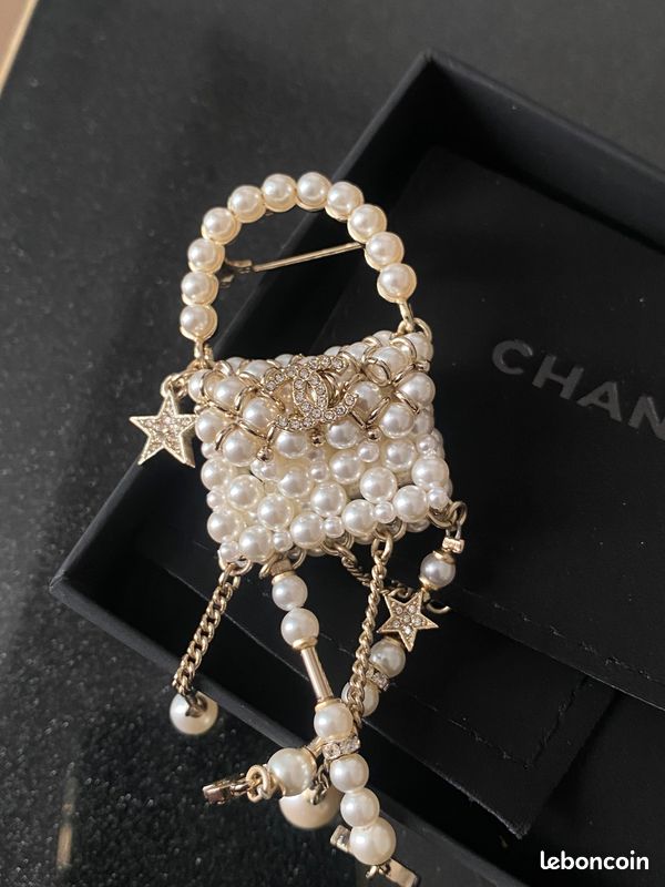 Broche en forme de sac (image 2)