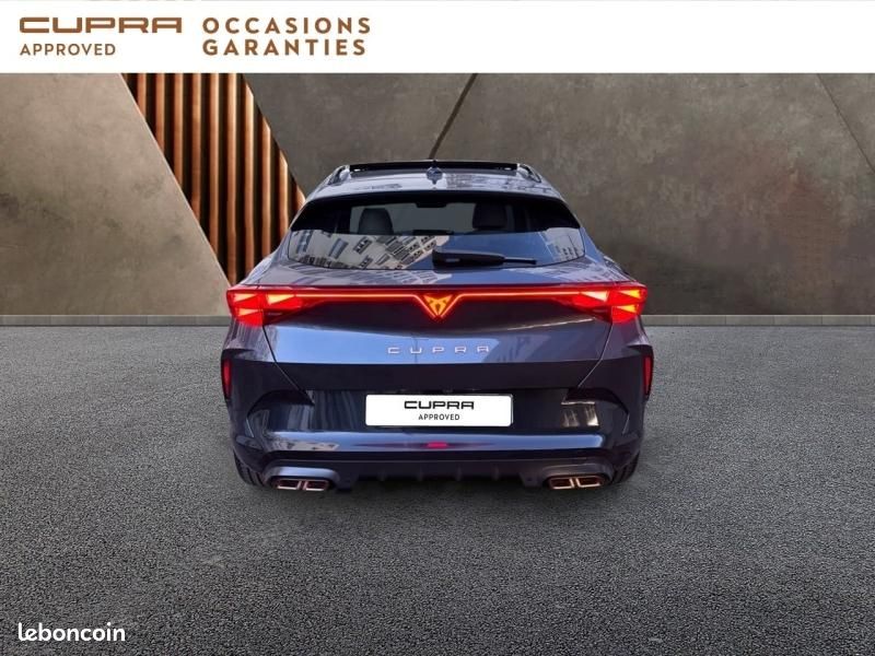 Cupra Formentor 1.5 eHybrid 204ch V DSG6 (image 15)