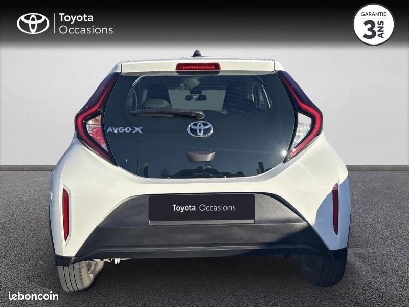 Toyota Aygo X 1.0 VVT-i 72ch Active Business MY23 (image 4)