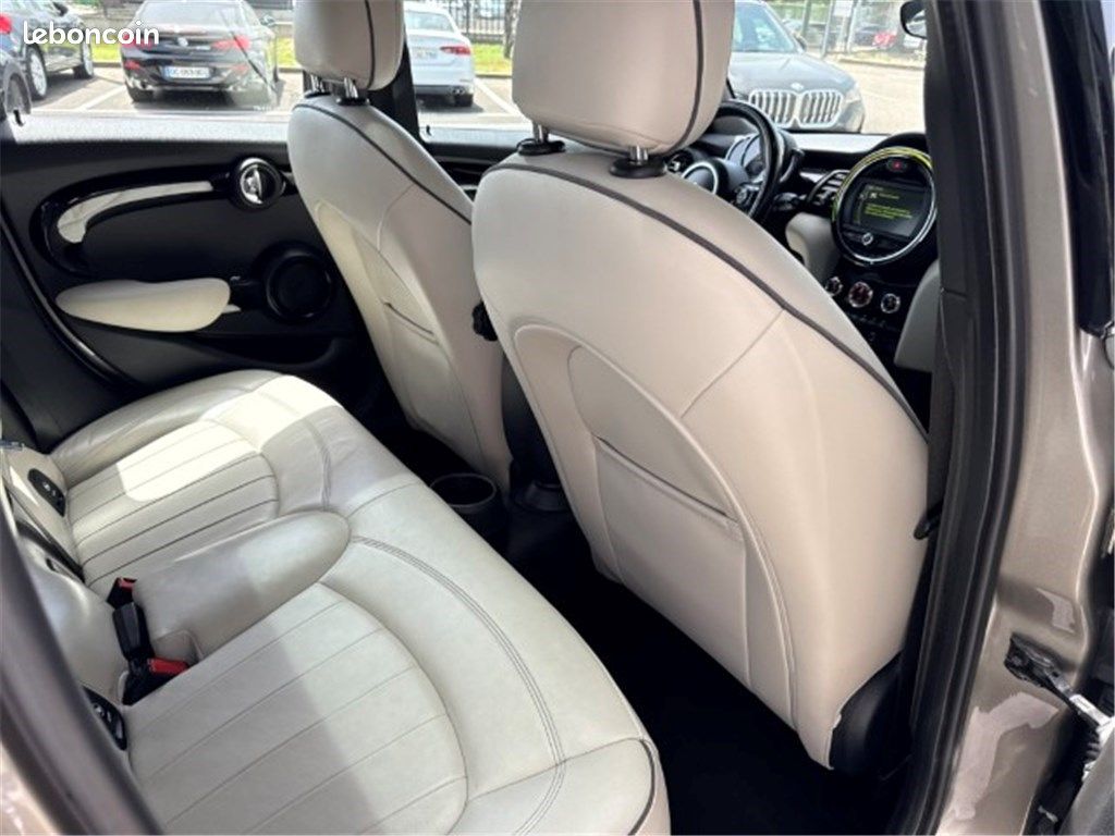 Mini 5 portes MINI F55 HATCH Cooper 136 ch BVA6 Edition Blackfriars (image 10)