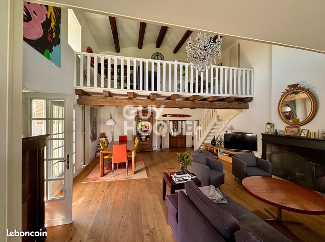 Maison 6 pièces 210 m² · à Puilboreau · 210 m² · 499 500 €