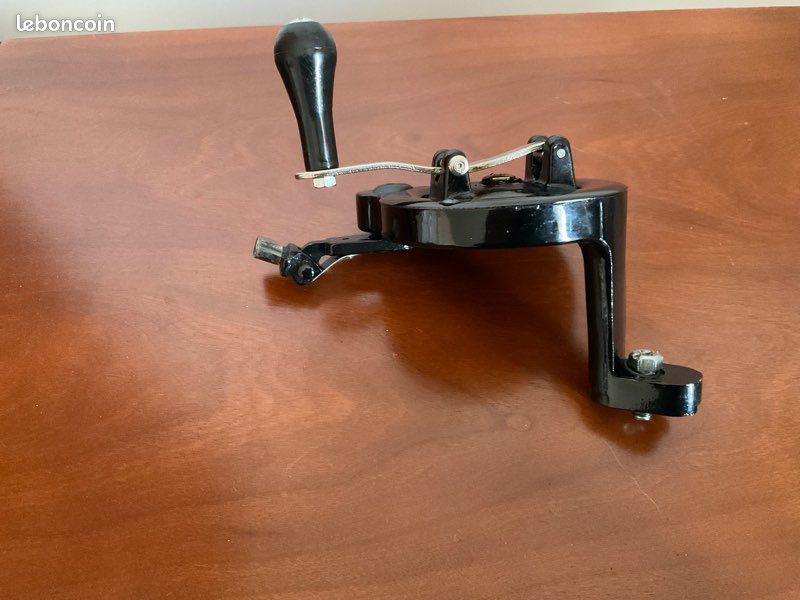 MANIVELLE SINGER MACHINE A COUDRE 25 eur SERGIO1 (image 2)