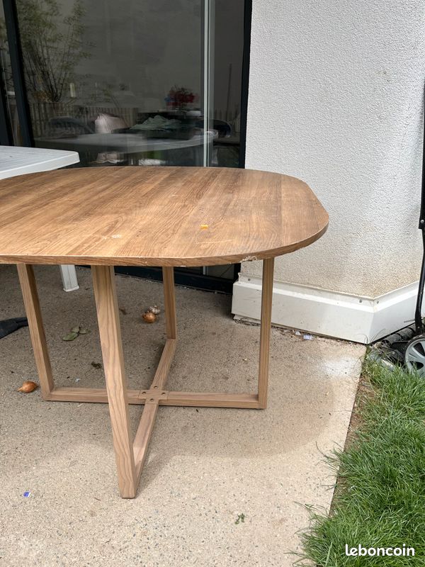 Table à manger (image 1)