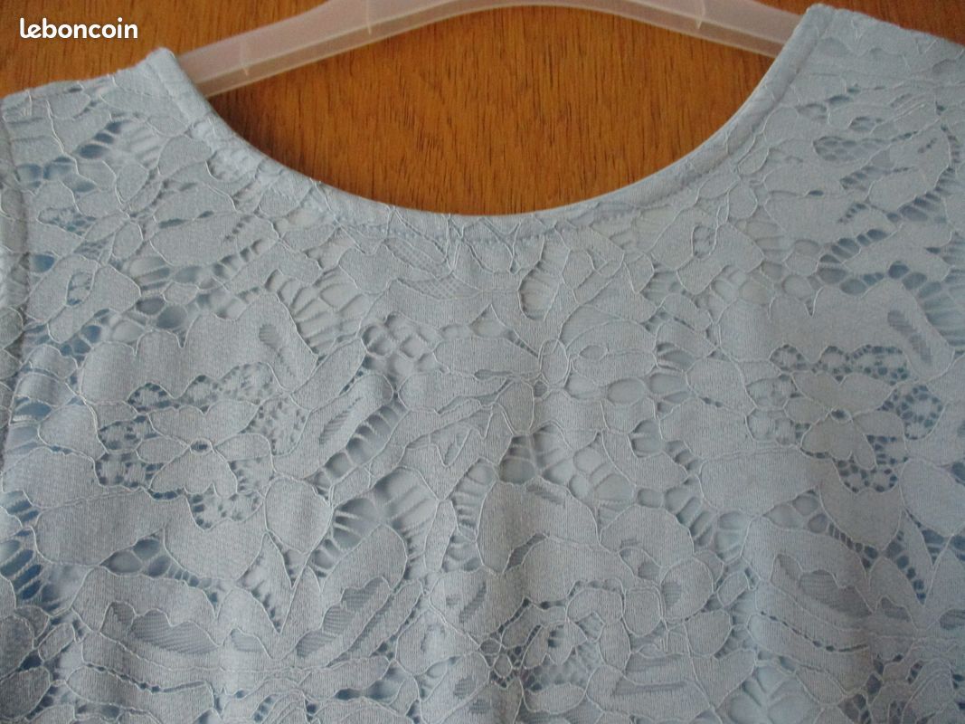Robe courte dentelle pour cérémonie (image 2)