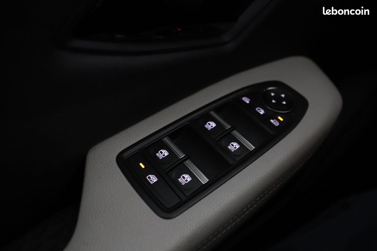 Renault Mégane E-Tech E-Tech EV60 Super Charge Iconic 220 ch (image 30)