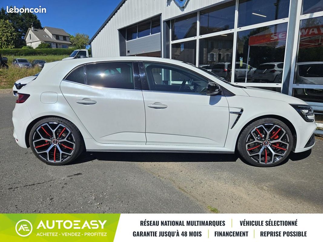Renault Megane IV RS 1.8 TURBO 300 TROPHY BVM RECARO (image 24)