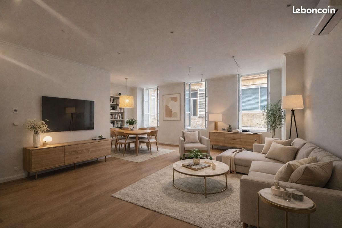 Superbe T2/T3 rénové avec Patio et Clim aux Chartrons