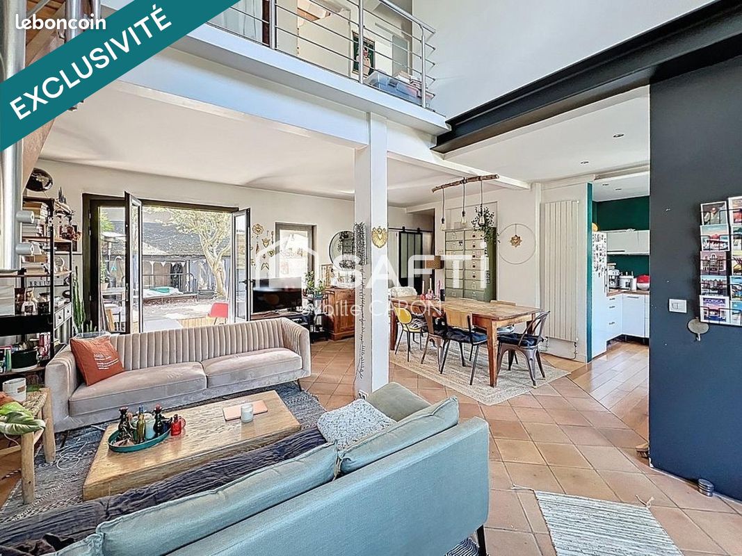 Maison 6 pièces 130 m² · à Clamart · 130 m² · 880 000 €